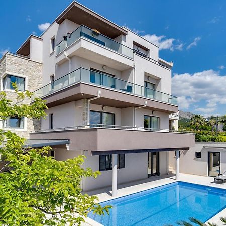 Luxury Villa Lucas With Heated Pool, Whirlpool, Sauna, 14 Pax Podstrana Eksteriør billede