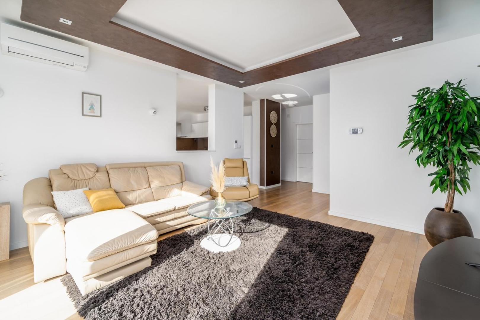 Luxury Villa Lucas With Heated Pool, Whirlpool, Sauna, 14 Pax Podstrana Eksteriør billede