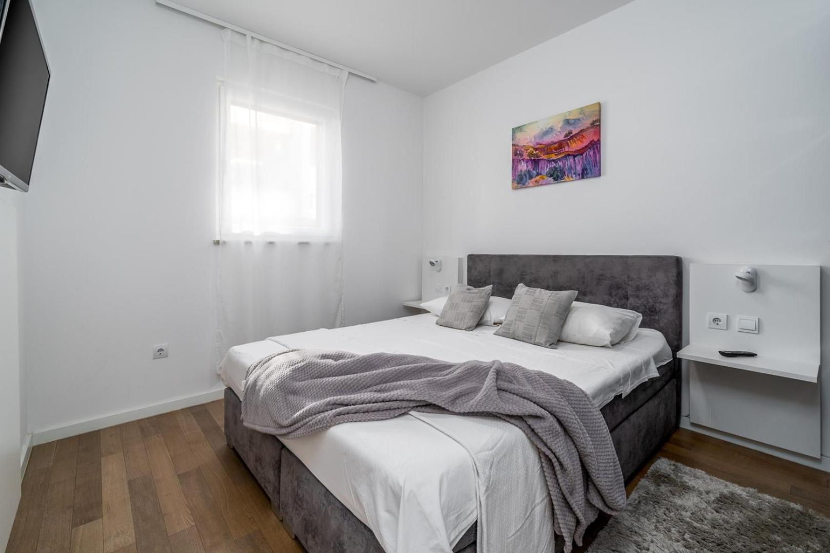 Luxury Villa Lucas With Heated Pool, Whirlpool, Sauna, 14 Pax Podstrana Eksteriør billede